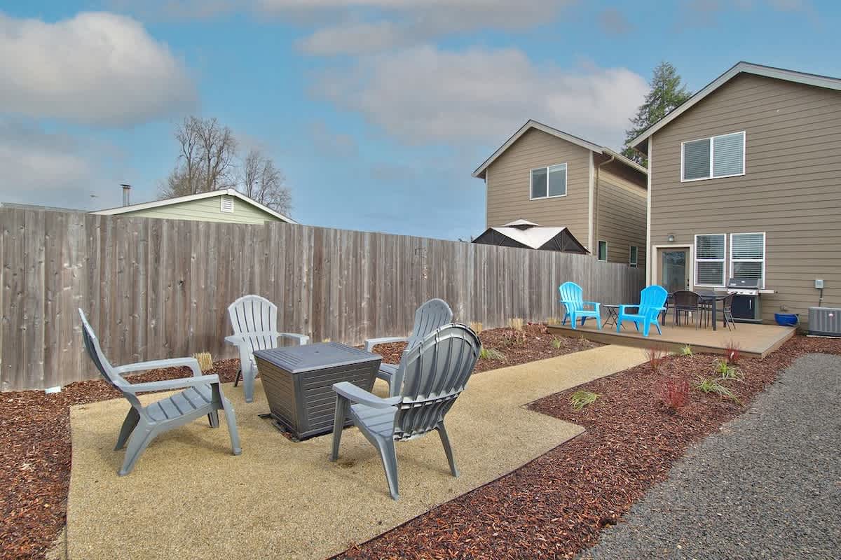 Adventure Awaits - Wine country oasis w Cozy deck — photo 3