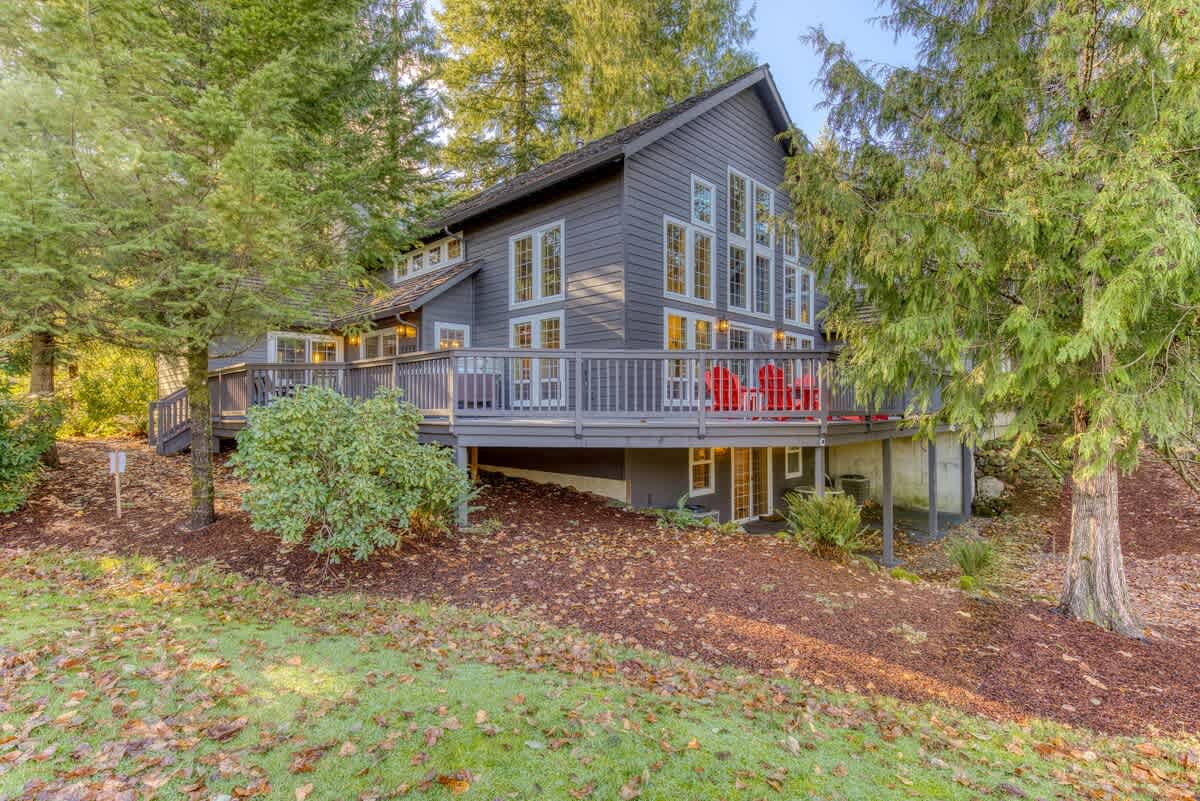 Lazy Bear Lodge: Hot Tub, Game Room & Dogs OK — photo 3