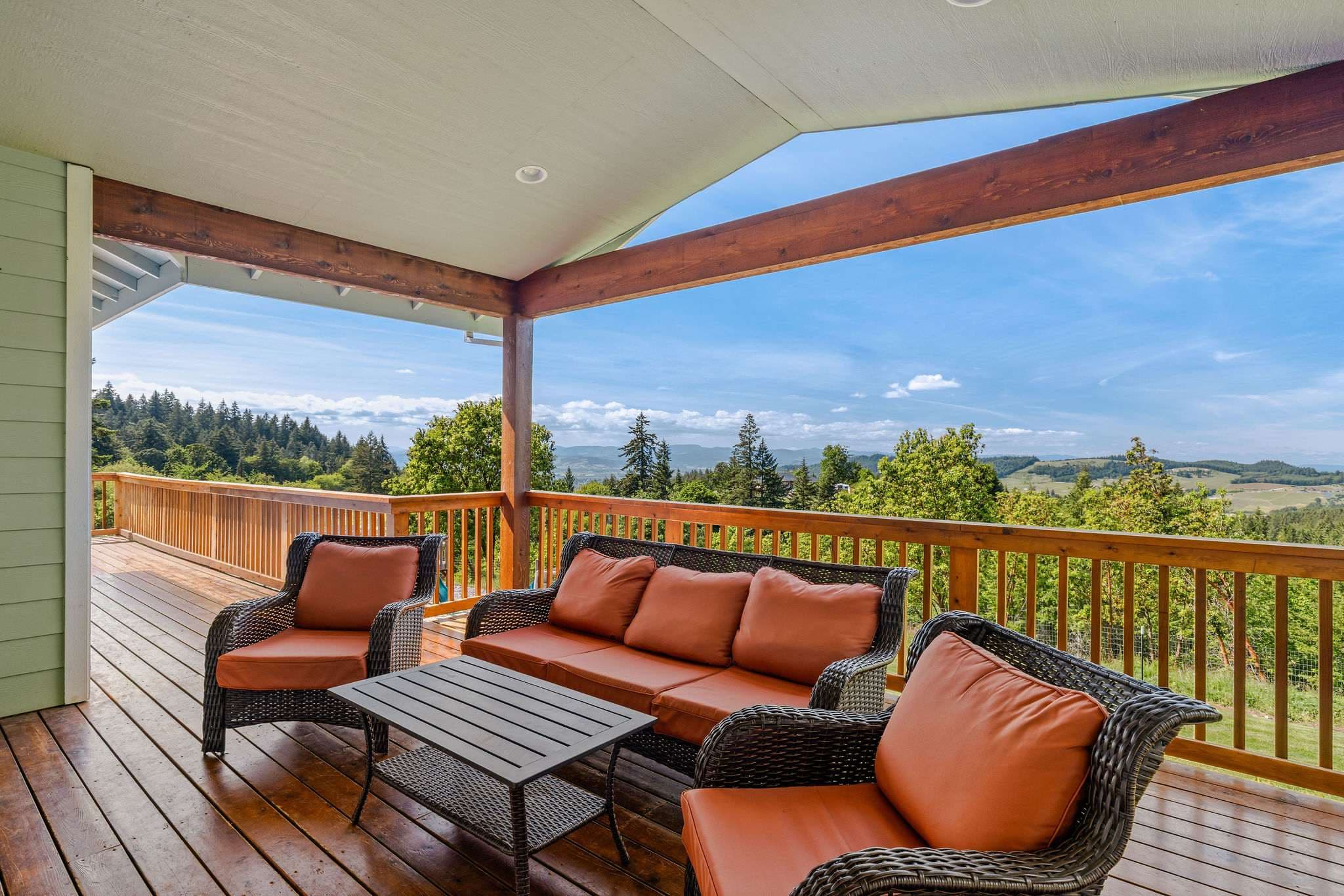 The Perch - Eola Hills Pet Friendly w Hot tub