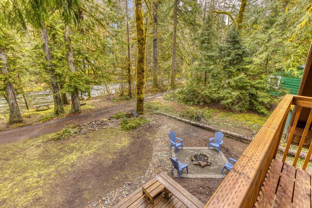 Thompson Cabin - Salmon River Cabin & Fire Pit — photo 2