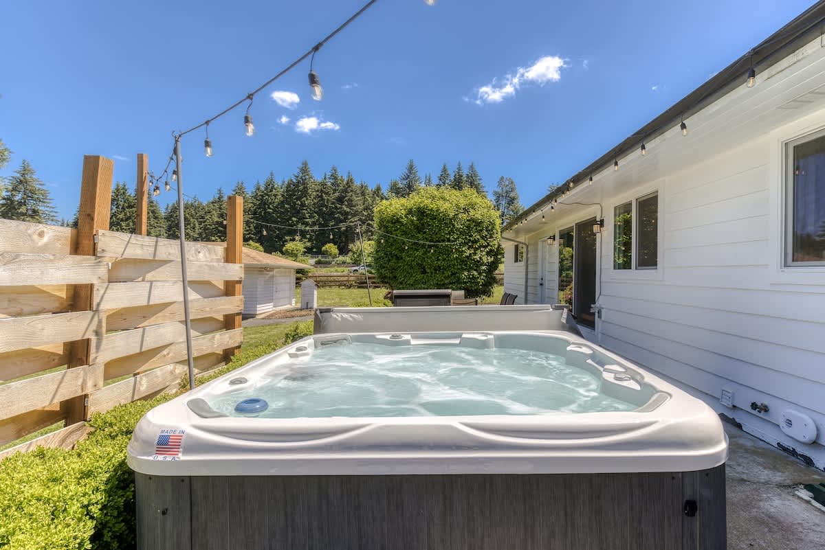 Vogel Vacations-Large Group 5BR Hot Tub & Game Rm — photo 2