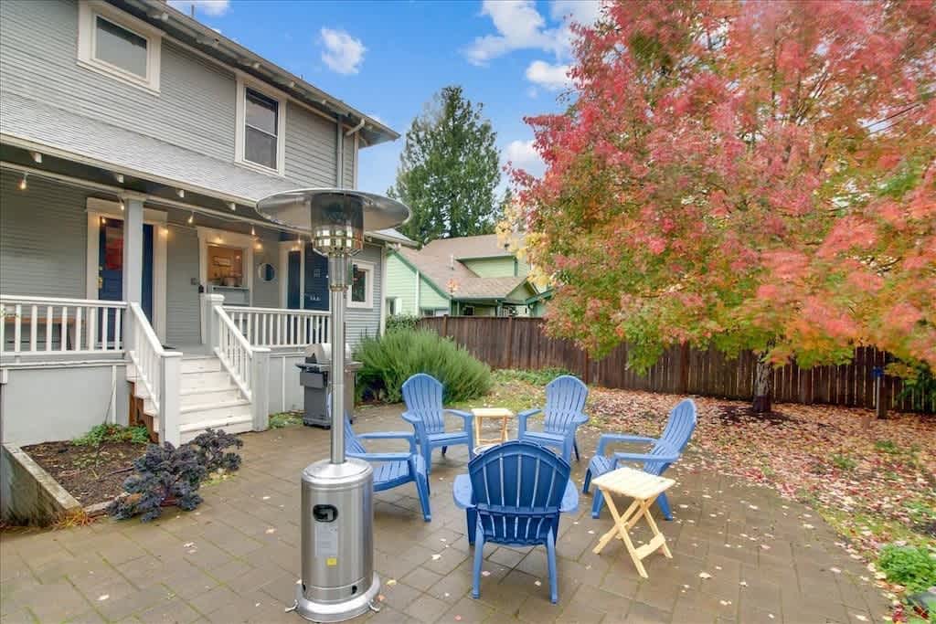 Vino e Vita Historic Pet-Friendly Home-EV Charger — photo 3