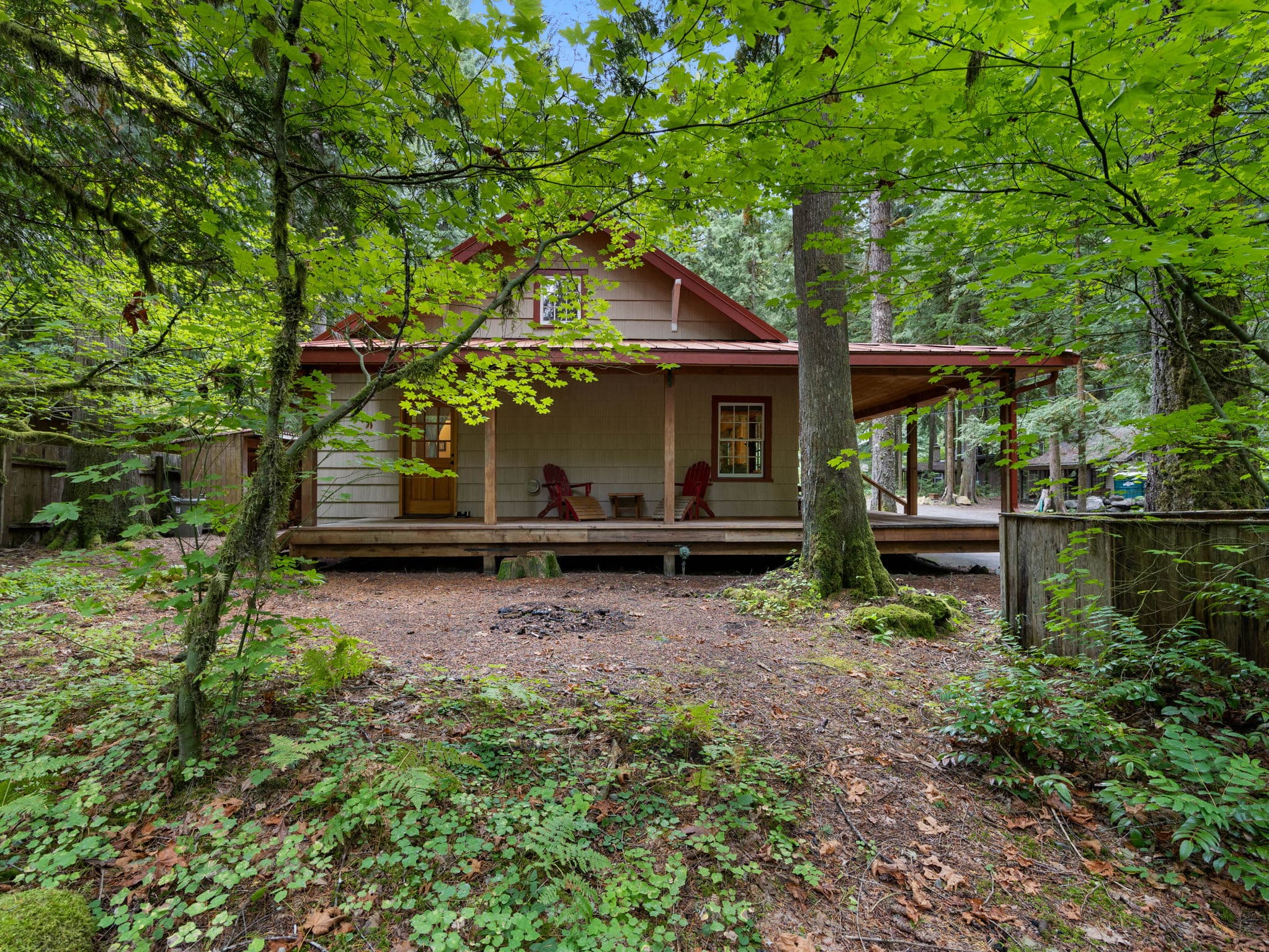 Whispering Pines: Hot Tub Retreat w Sports Court — photo 8